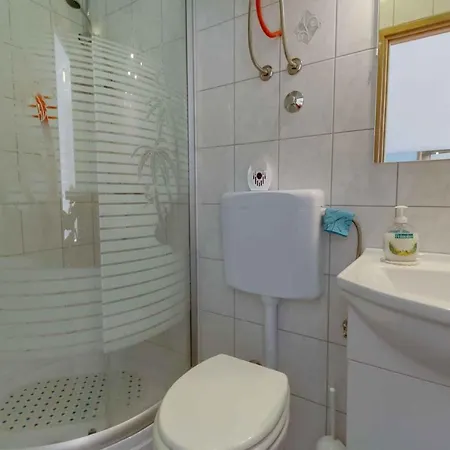Tasha - Insel Cres 13647 شقة